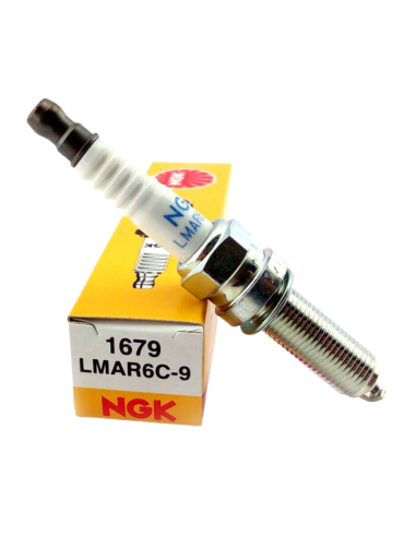 Candela NGK LMAR6C-9 per Honda BF40E BF60A