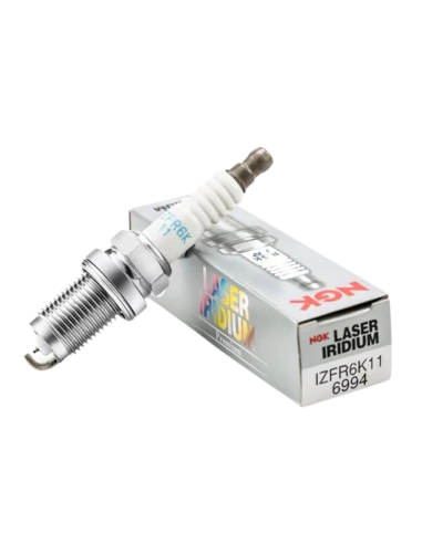 Candela NGK IZFR6K-11 per fuoribordo Honda BF115 BF135 BF150